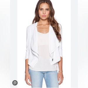 BB Dakota size small loose fitting blazer in white